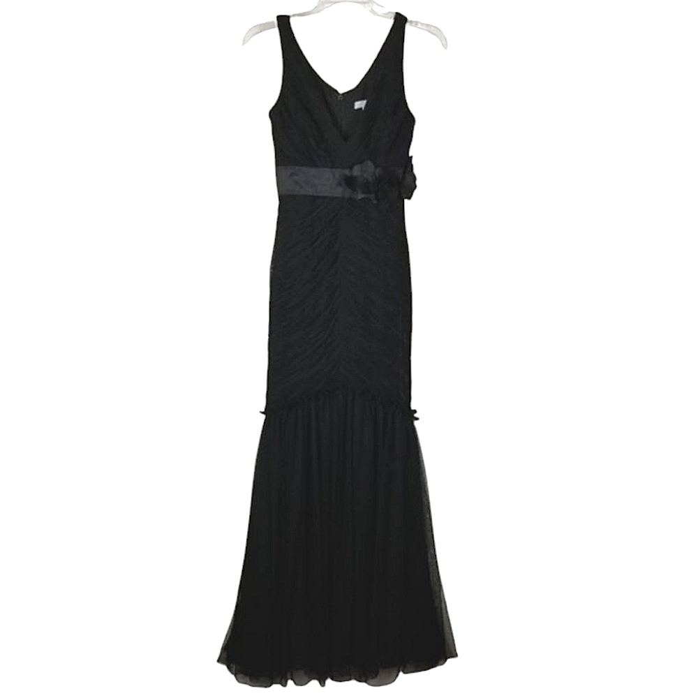 Vera Wang Black Evening Gown Size 0 Sleeveless Whimsigoth Fairy Glamorous Fitted